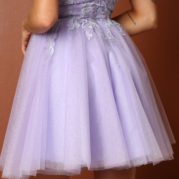 NEW LILAC OFF THE SHOULDER MINI EMBROIDERED SEQUINS SLEEVELESS DRESS NX T741 - Picture 7 of 7